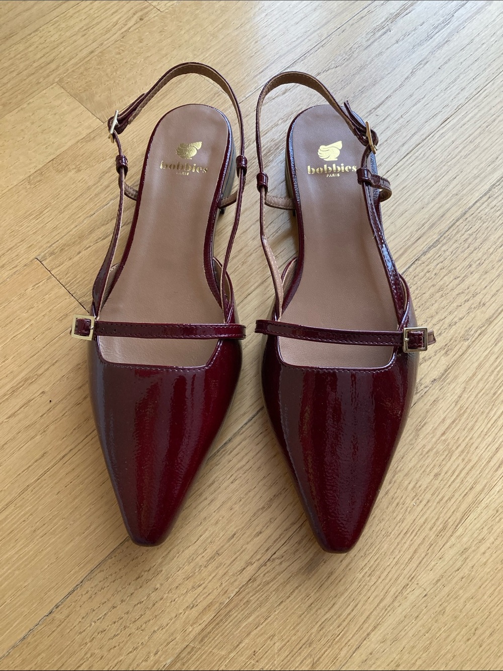 NWOB: Bobbies Paris “Amel” Women's Burgundy Patent Pointed Slingback Flats
